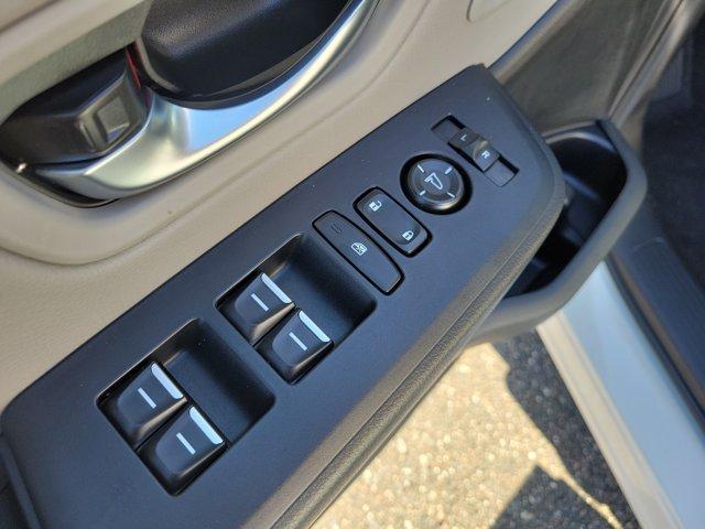 new 2025 Honda Pilot car, priced at $42,725