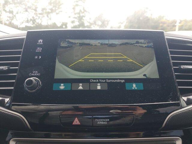 used 2021 Honda Pilot car, priced at $31,994