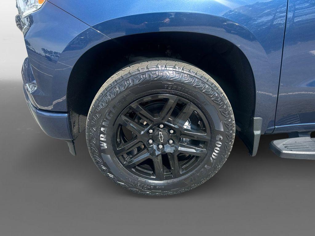 used 2022 Chevrolet Silverado 1500 car, priced at $42,299