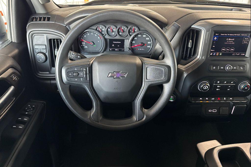 used 2024 Chevrolet Silverado 1500 car, priced at $29,990