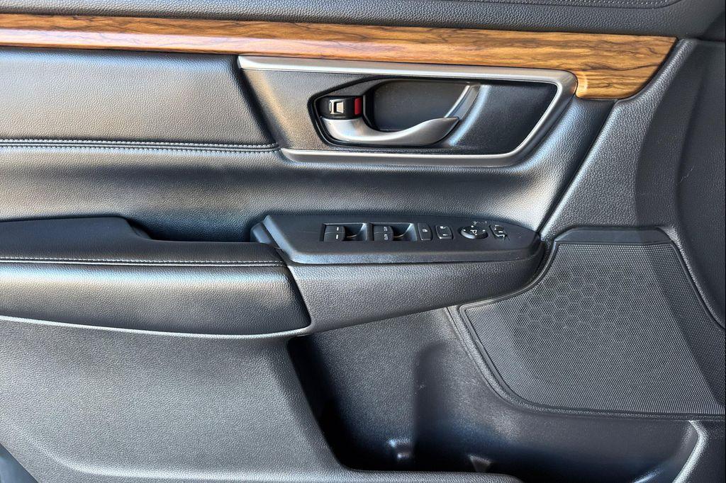 used 2022 Honda CR-V car, priced at $19,990