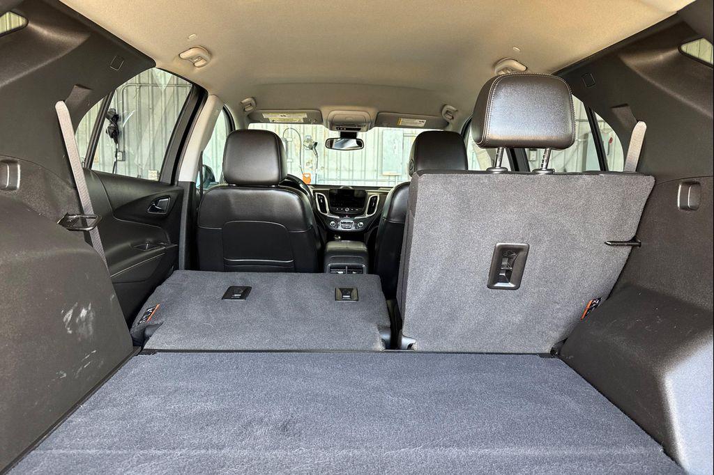 used 2021 Chevrolet Equinox car, priced at $17,990