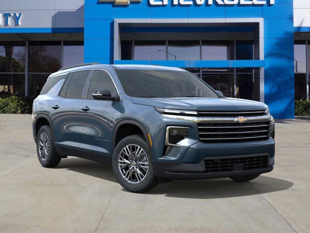 new 2025 Chevrolet Traverse car, priced at $36,665