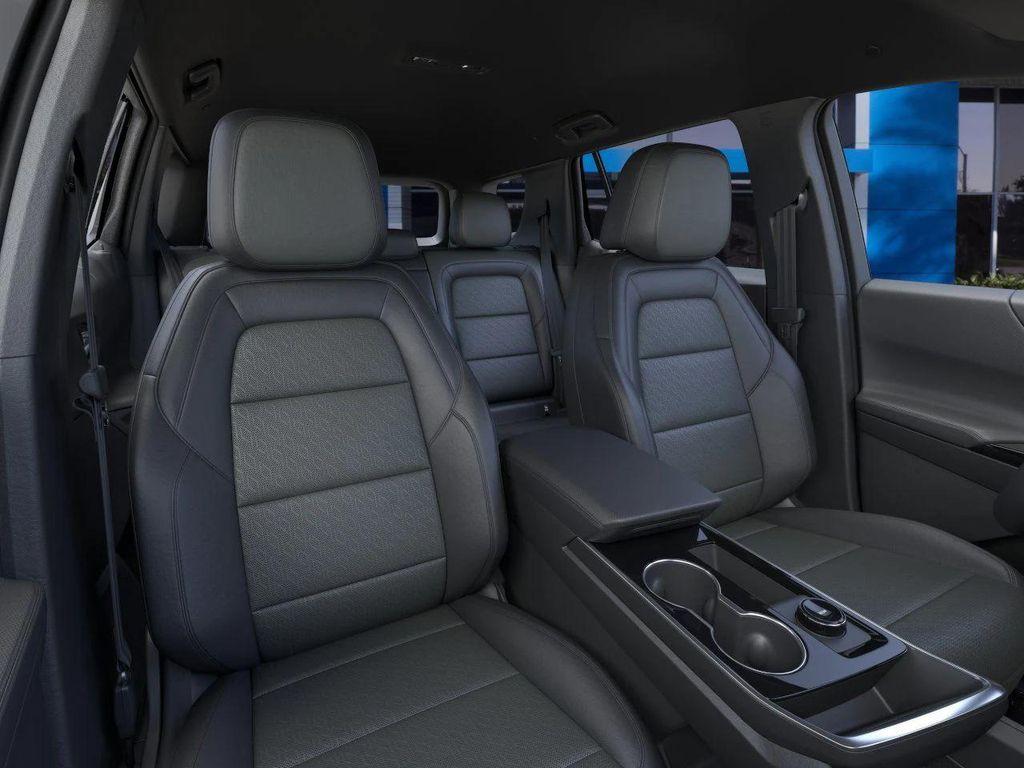 new 2026 Chevrolet Equinox car, priced at $28,295