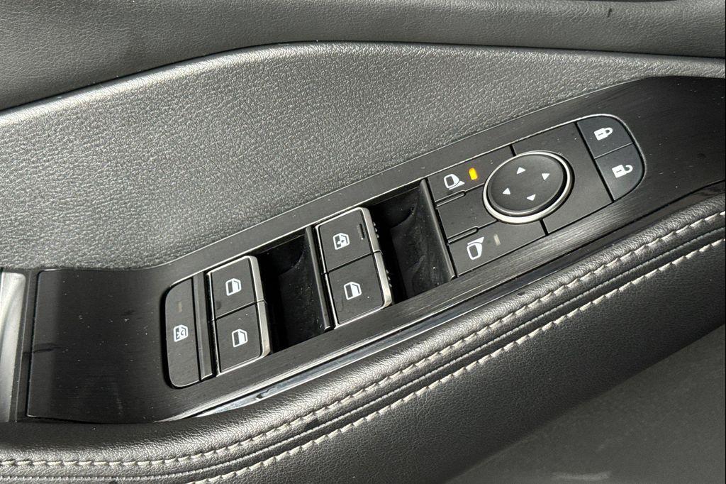 used 2023 Nissan Rogue car, priced at $19,990