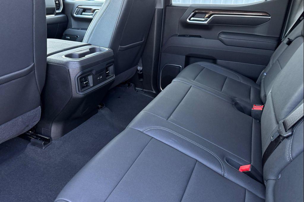 used 2025 Chevrolet Silverado 1500 car, priced at $52,990