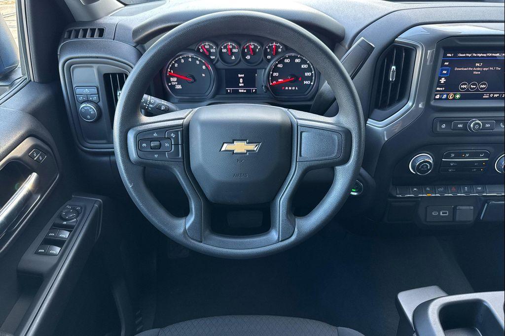 used 2025 Chevrolet Silverado 1500 car, priced at $30,990