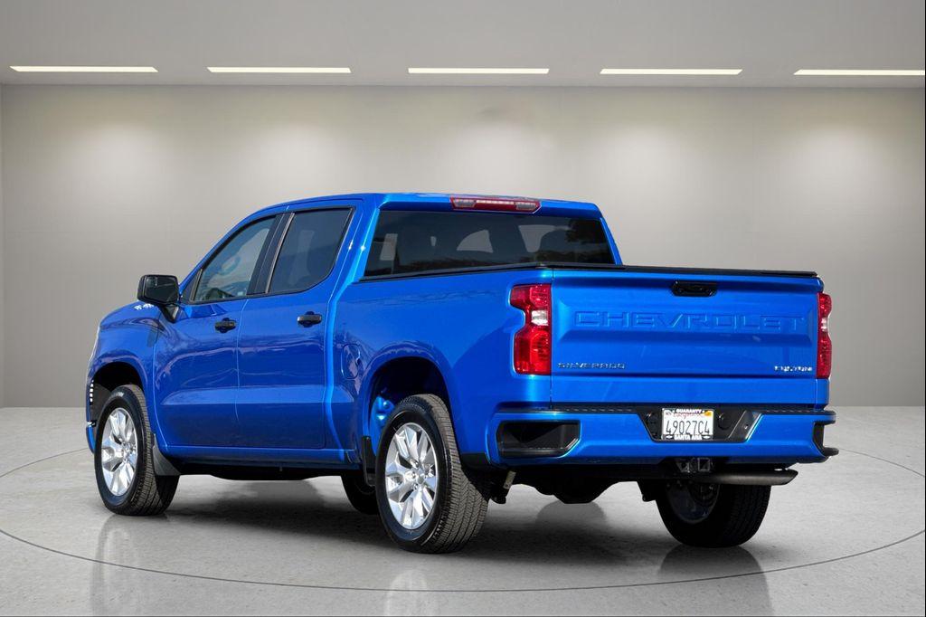 used 2025 Chevrolet Silverado 1500 car, priced at $30,990