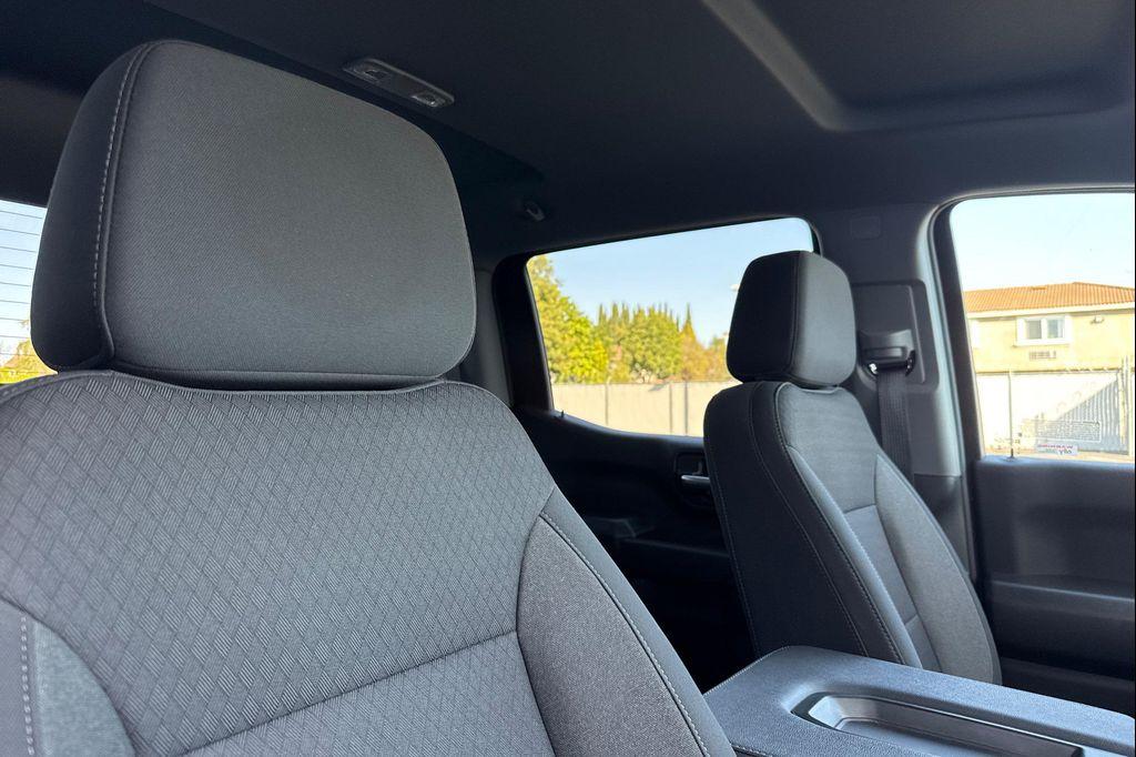 used 2025 Chevrolet Silverado 1500 car, priced at $30,990