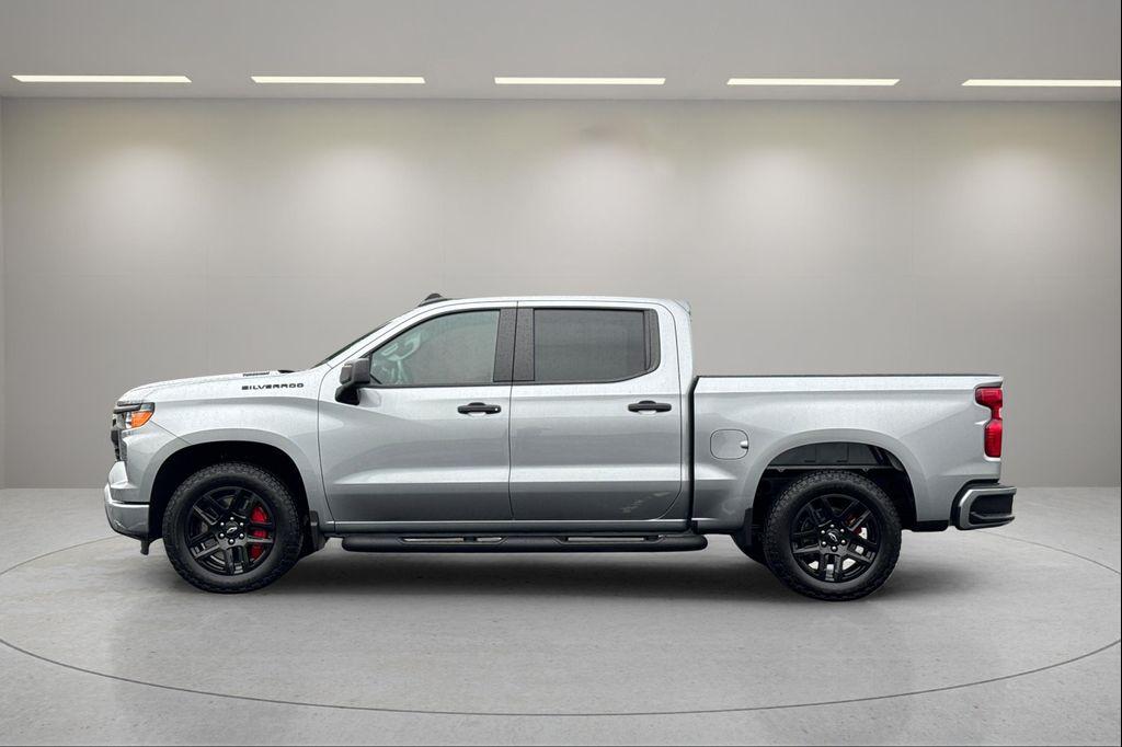 used 2025 Chevrolet Silverado 1500 car, priced at $37,990
