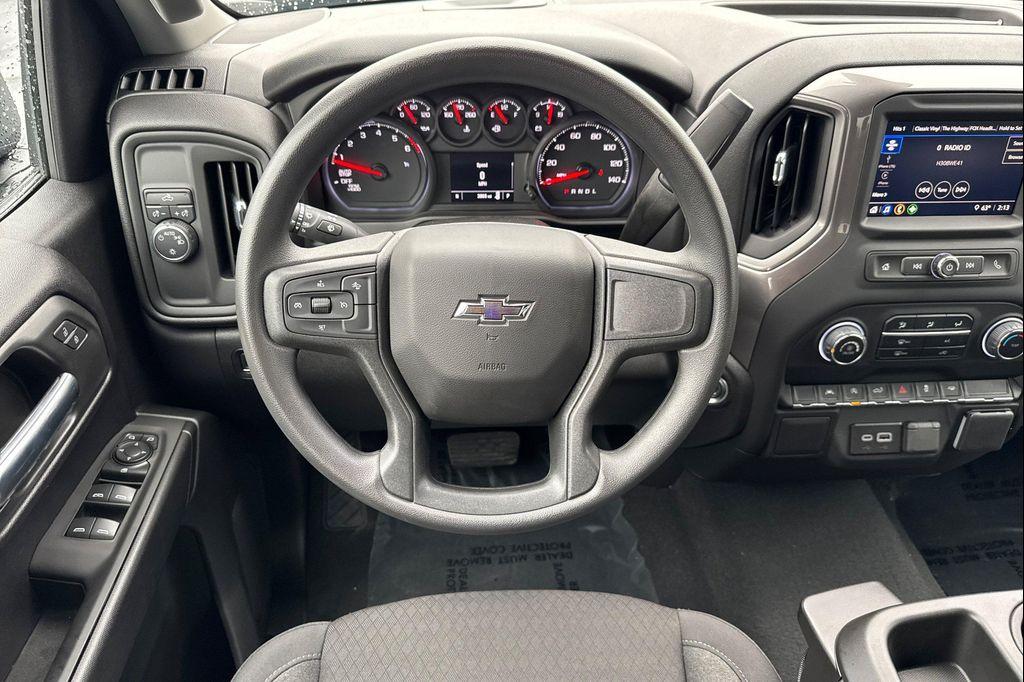 used 2025 Chevrolet Silverado 1500 car, priced at $37,990