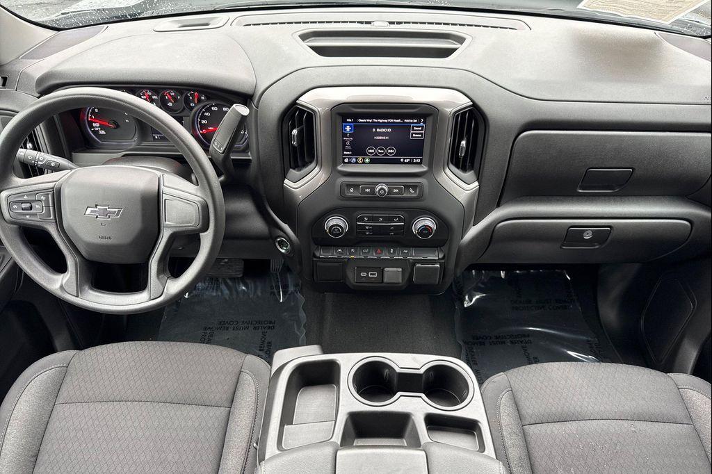 used 2025 Chevrolet Silverado 1500 car, priced at $37,990