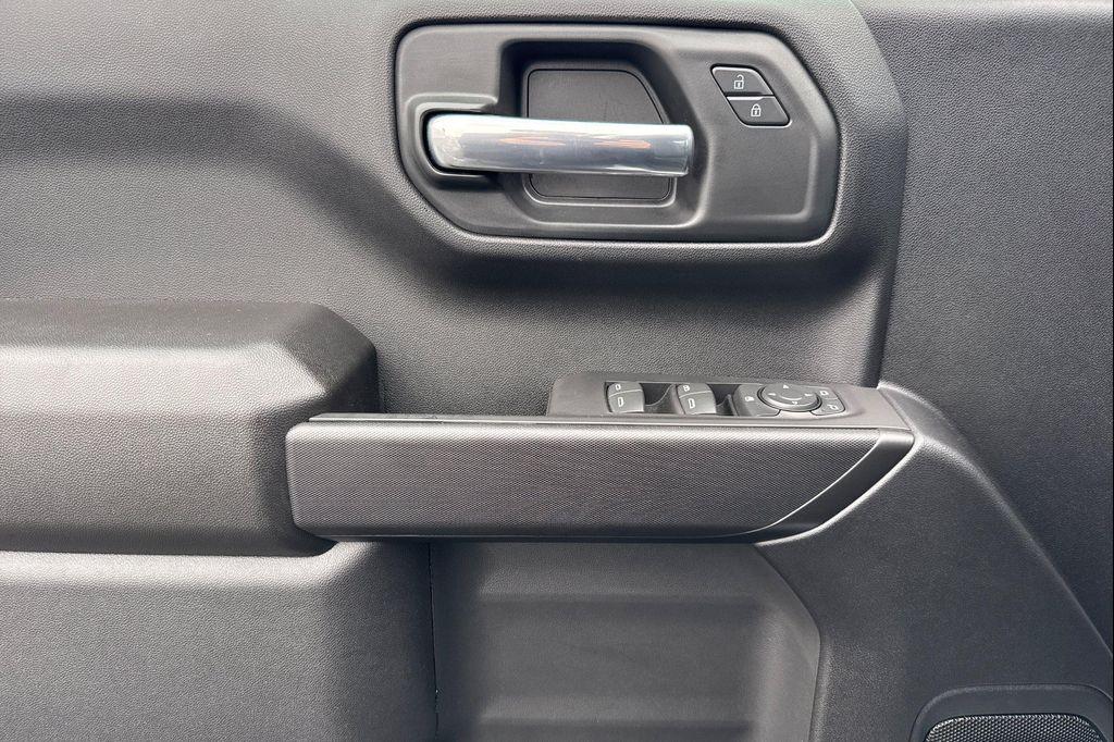 used 2025 Chevrolet Silverado 1500 car, priced at $37,990