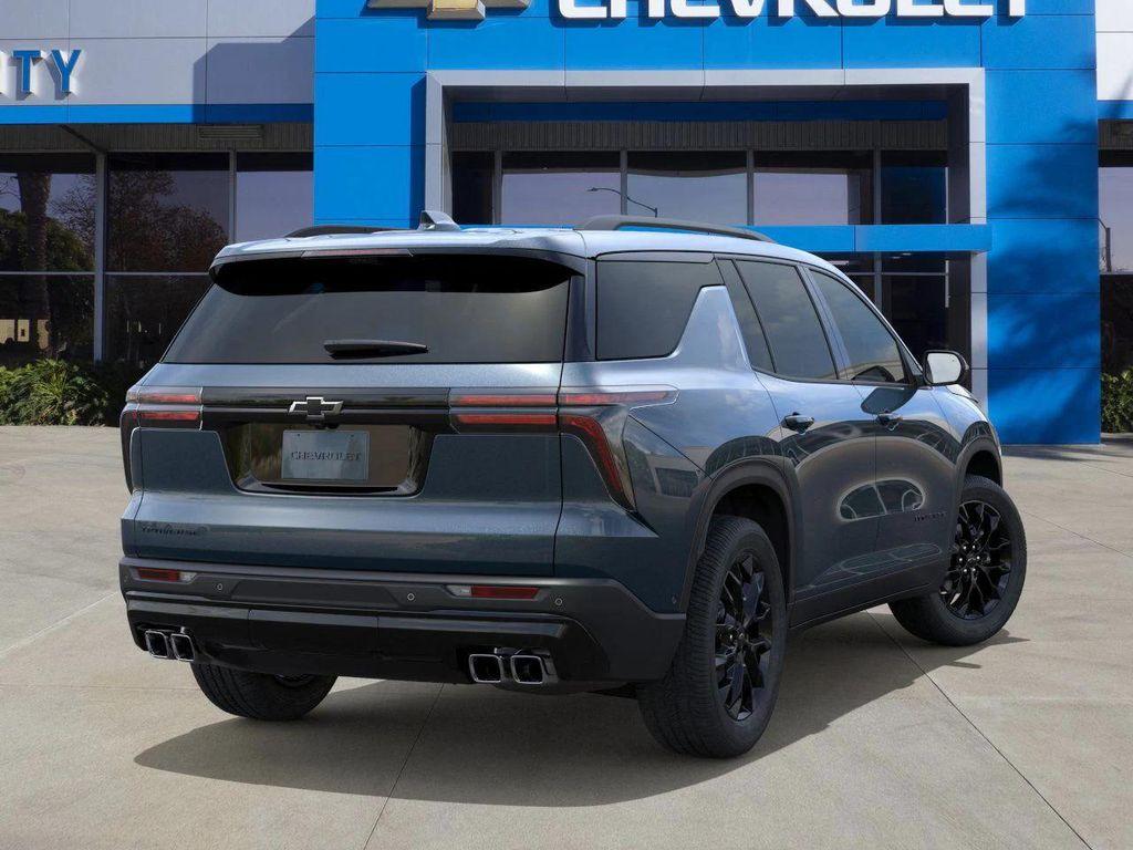new 2026 Chevrolet Traverse car, priced at $44,455