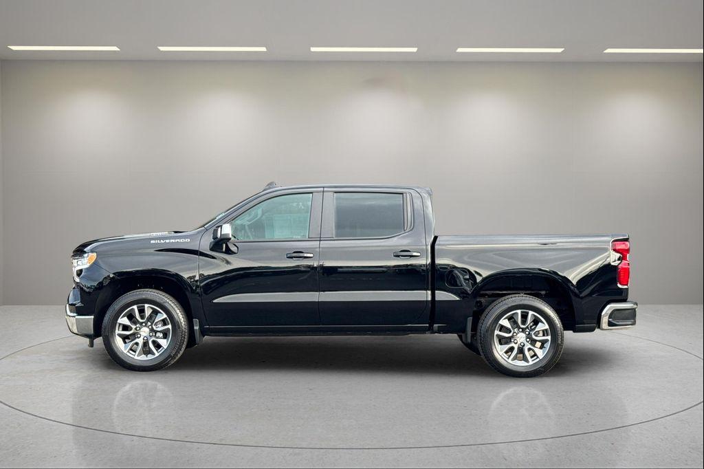 used 2025 Chevrolet Silverado 1500 car, priced at $40,990