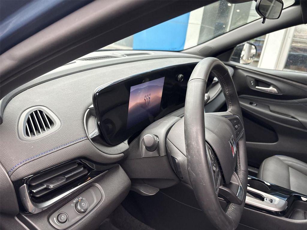 used 2024 Buick Envista car, priced at $23,000