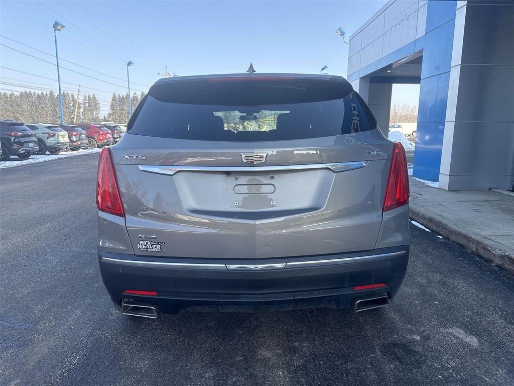 used 2017 Cadillac XT5 car, priced at $19,500