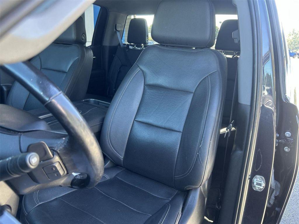 used 2022 Chevrolet Silverado 1500 car, priced at $40,500