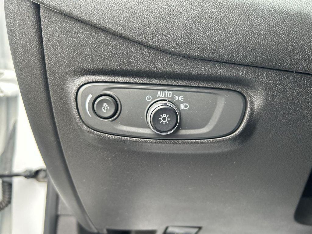 used 2023 Chevrolet Equinox car, priced at $22,000