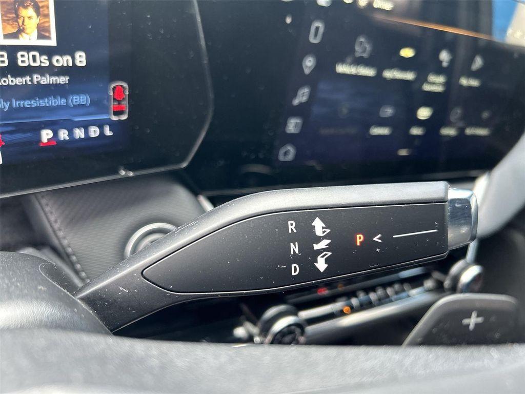 used 2025 Chevrolet Equinox car, priced at $27,000