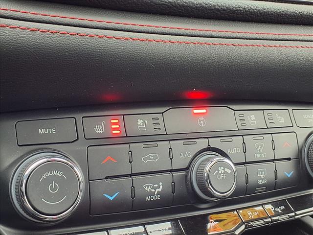 used 2024 Dodge Durango car, priced at $32,995