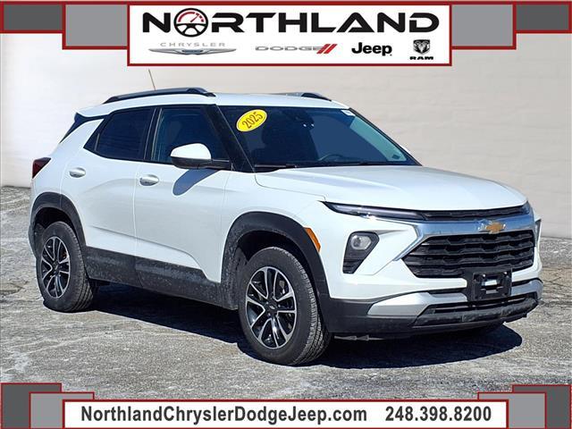 used 2025 Chevrolet TrailBlazer car, priced at $22,500