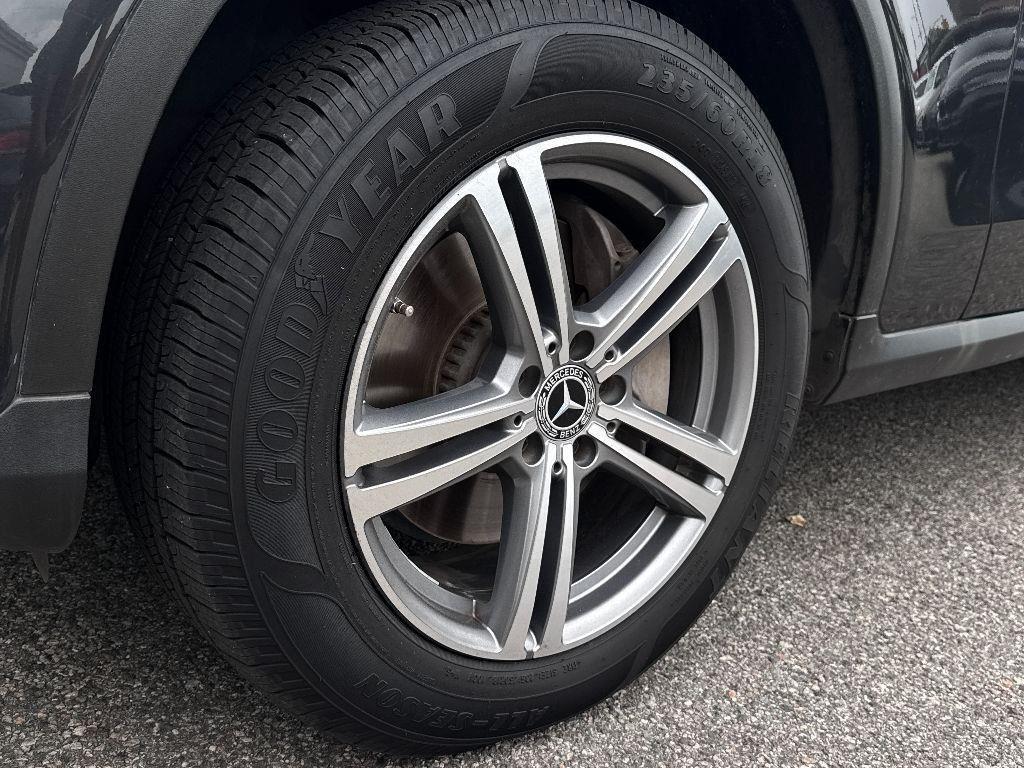 used 2021 Mercedes-Benz GLC 300 car, priced at $20,995