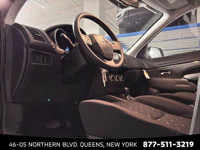 new 2025 Mitsubishi Outlander Sport car, priced at $22,429