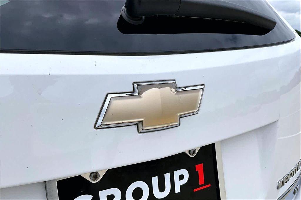 used 2014 Chevrolet Captiva Sport car, priced at $6,884
