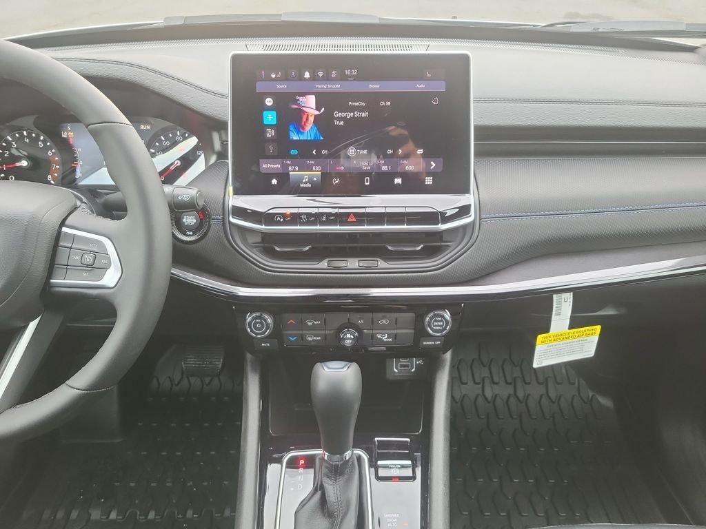 new 2026 Jeep Compass car, priced at $30,815