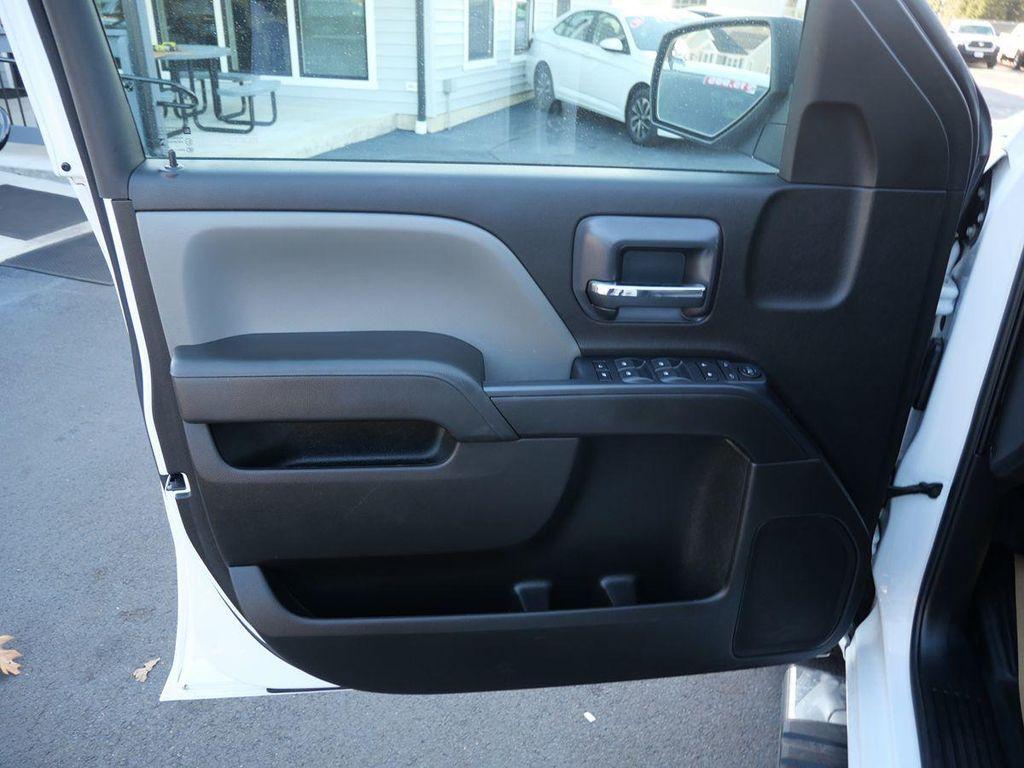 used 2018 GMC Sierra 1500 car, priced at $22,995