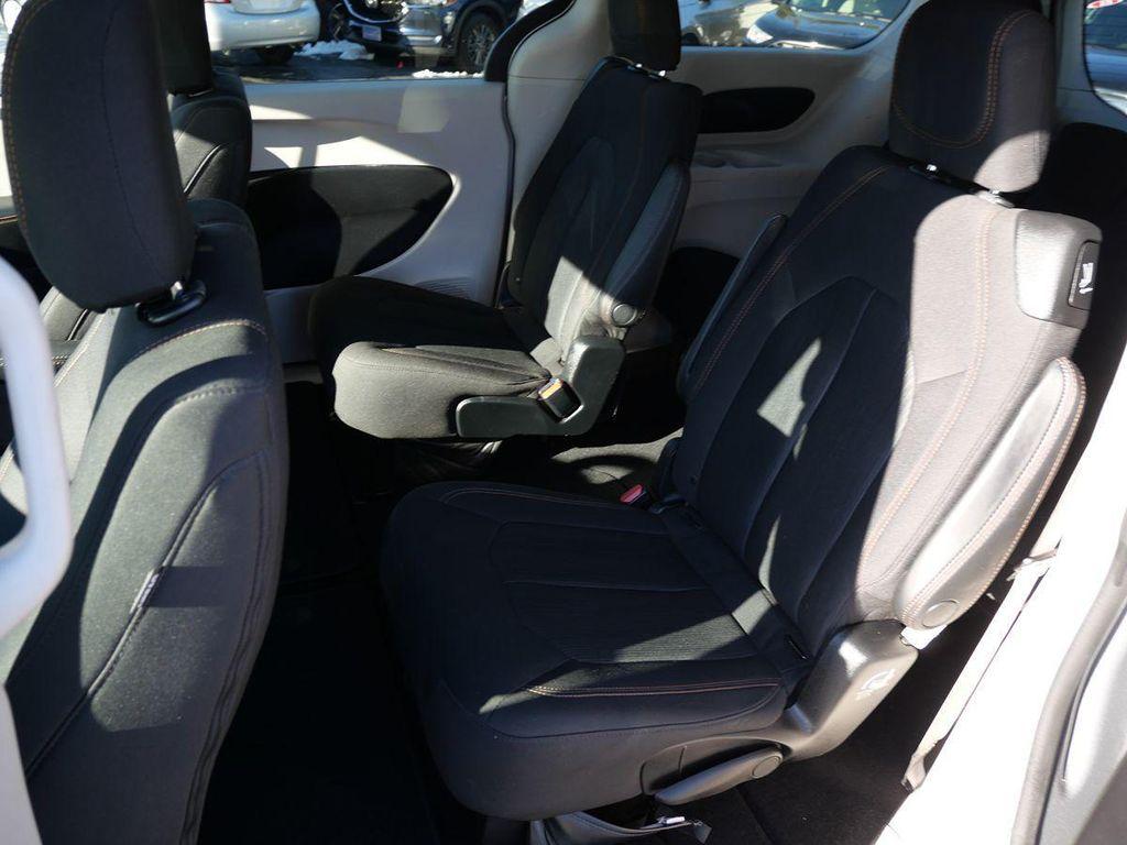 used 2017 Chrysler Pacifica car, priced at $15,995