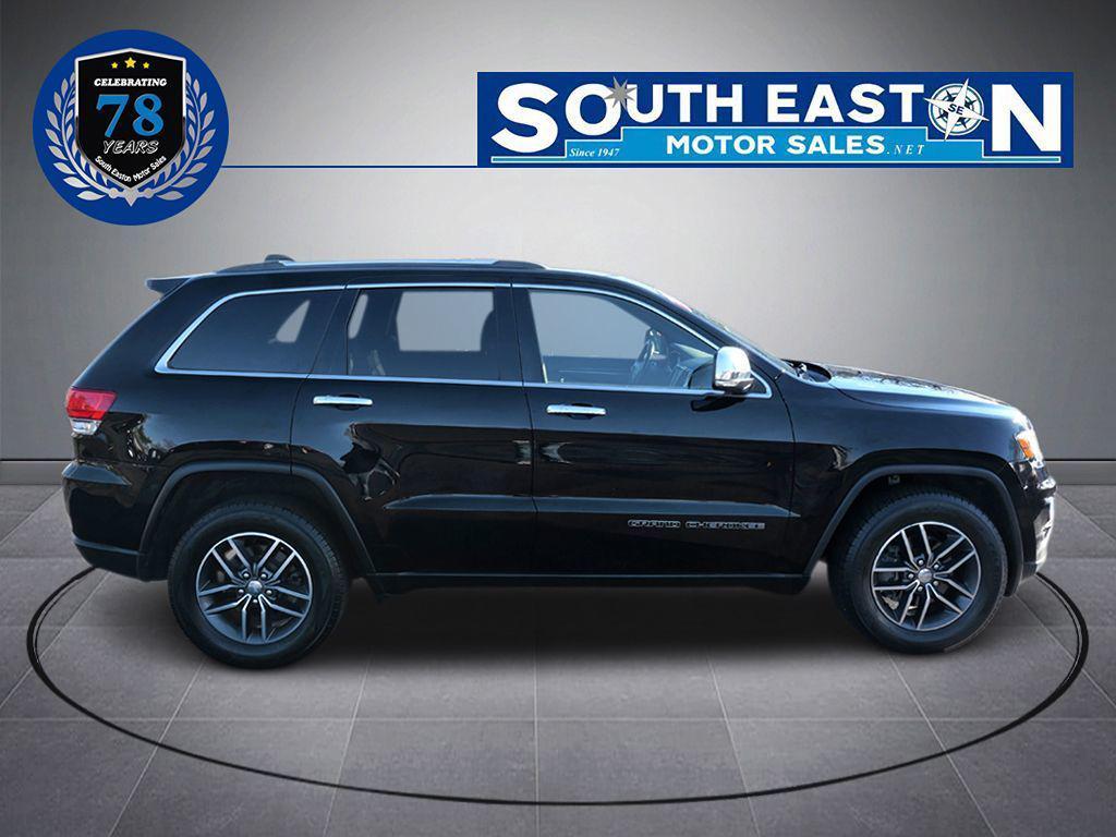 used 2018 Jeep Grand Cherokee car, priced at $17,995
