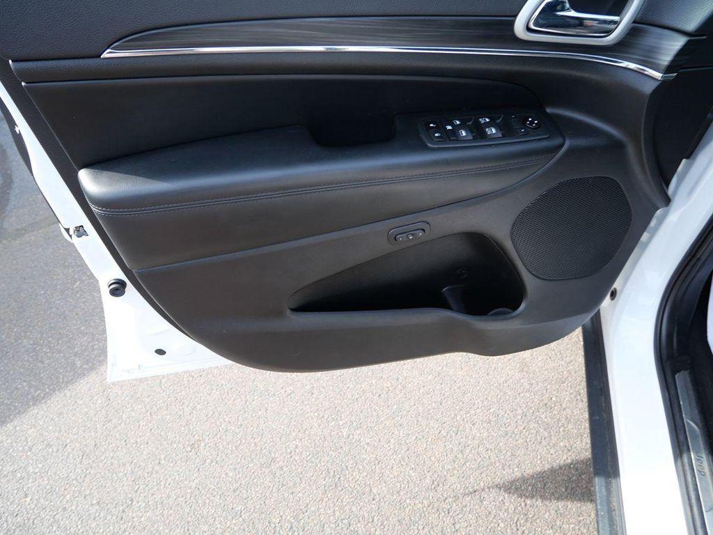 used 2021 Jeep Grand Cherokee car, priced at $22,995