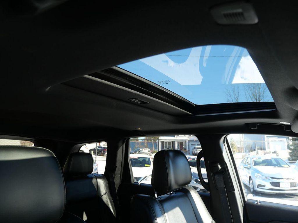 used 2019 Jeep Grand Cherokee car, priced at $19,995