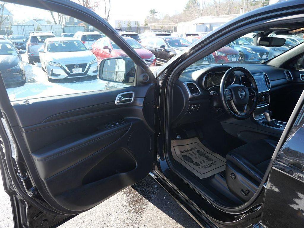 used 2019 Jeep Grand Cherokee car, priced at $19,995