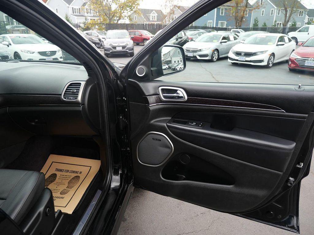 used 2018 Jeep Grand Cherokee car, priced at $19,995