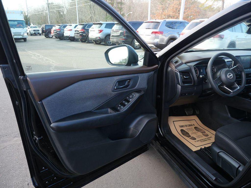 used 2023 Nissan Rogue car, priced at $19,995