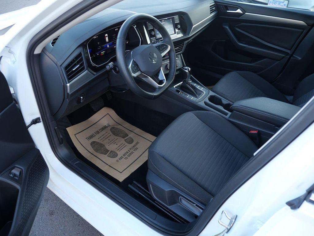 used 2024 Volkswagen Jetta car, priced at $18,995