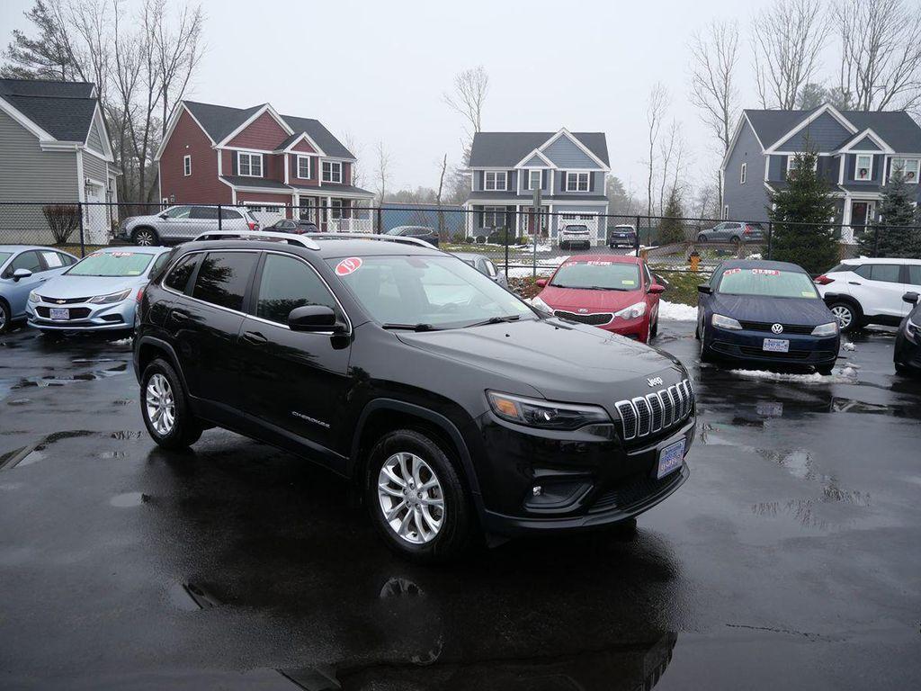 used 2019 Jeep Cherokee car, priced at $15,995
