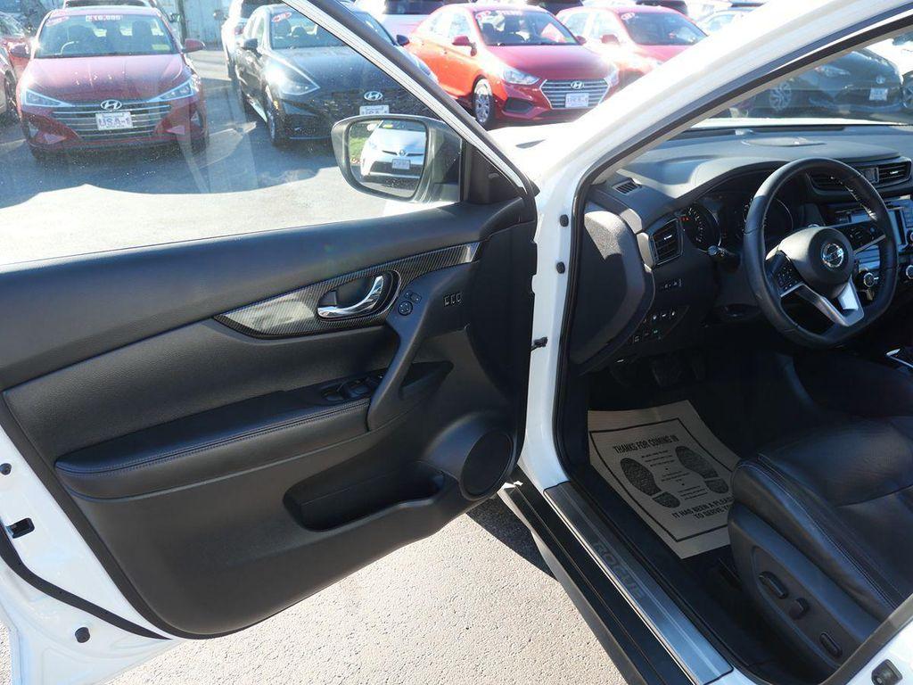 used 2019 Nissan Rogue car, priced at $17,995