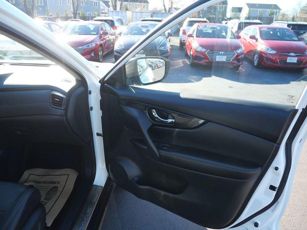 used 2019 Nissan Rogue car, priced at $17,995