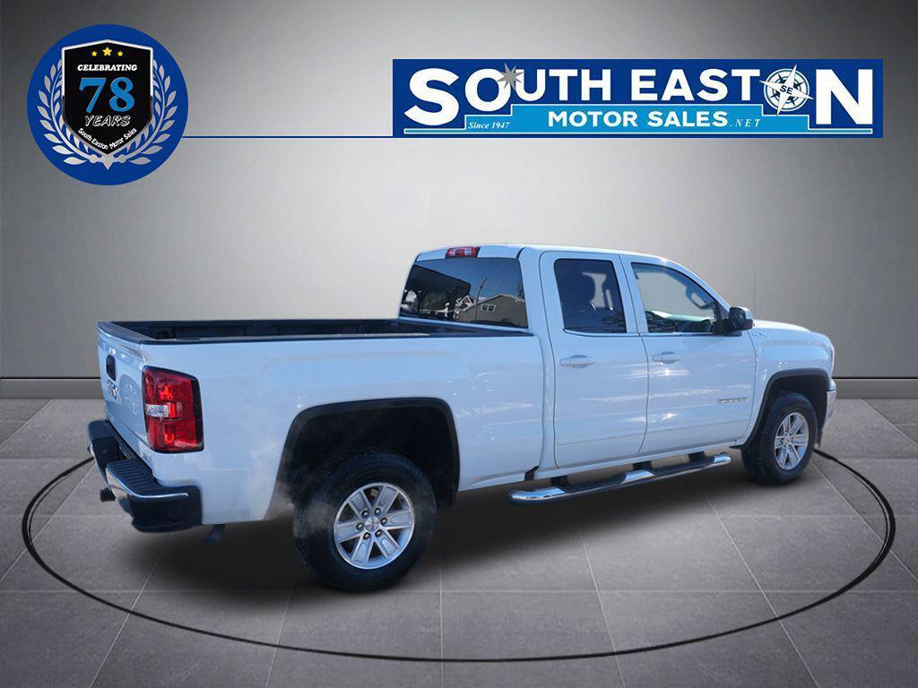 used 2018 GMC Sierra 1500 car, priced at $25,995