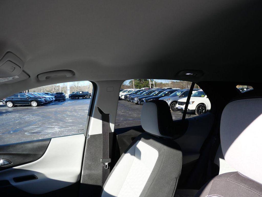 used 2021 Chevrolet Equinox car, priced at $17,995