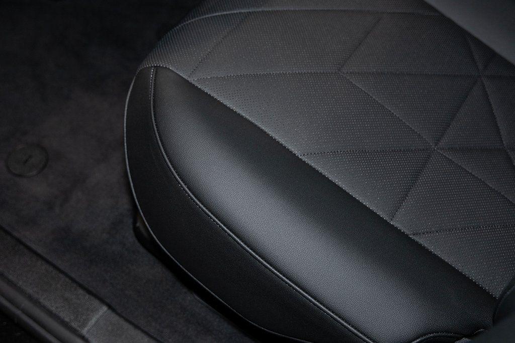 used 2025 BMW iX car, priced at $66,900