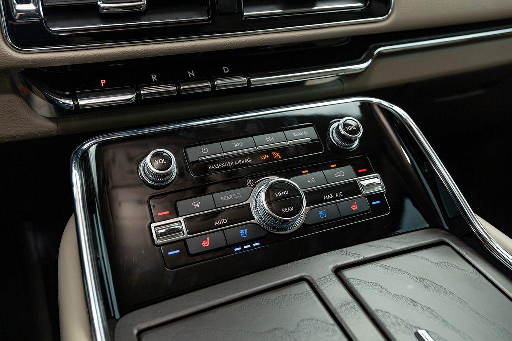 used 2024 Lincoln Navigator car, priced at $74,500