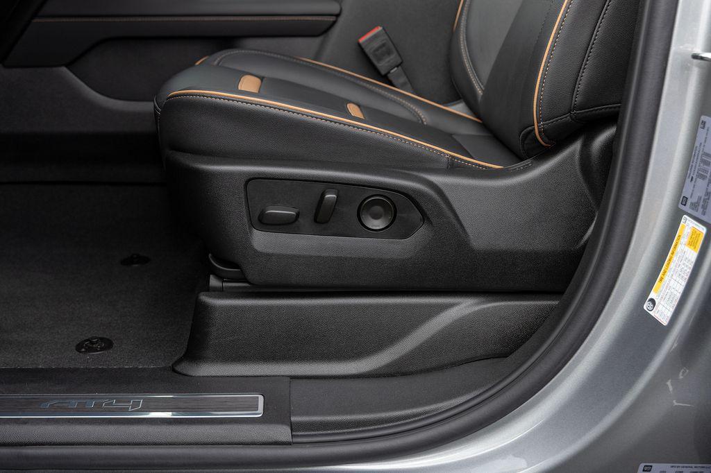 used 2024 GMC Yukon car, priced at $68,500