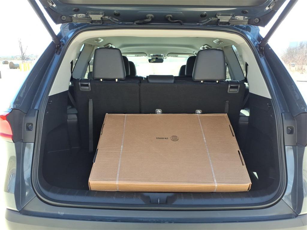 used 2025 Toyota Grand Highlander car, priced at $44,999