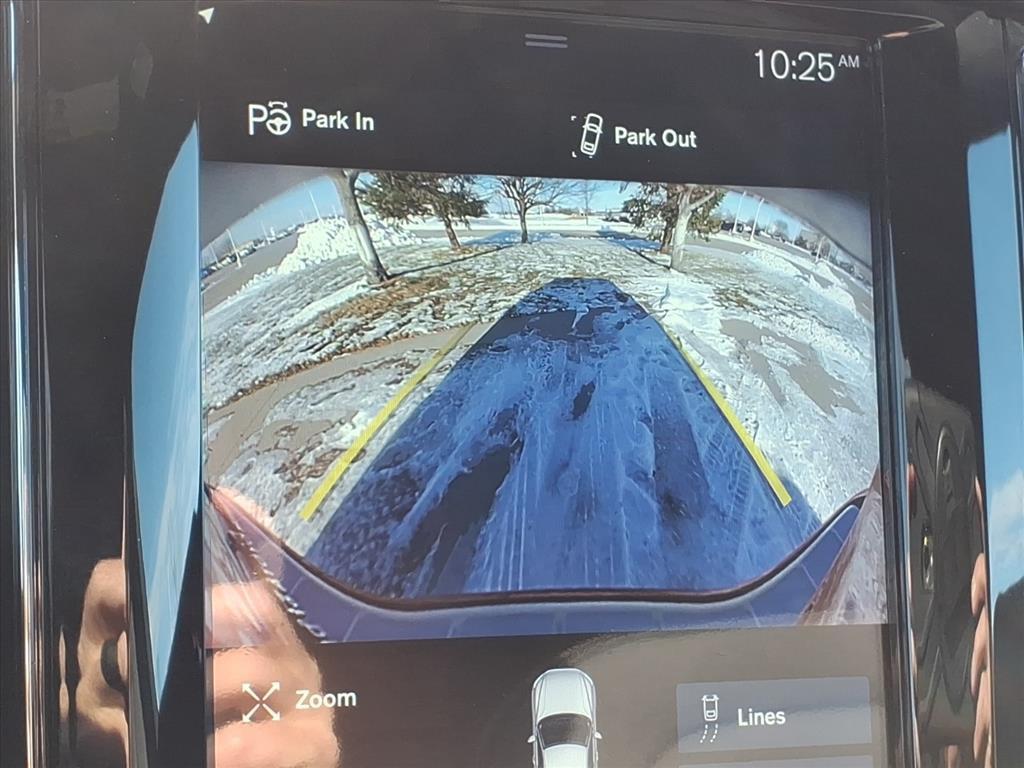 used 2020 Volvo XC60 car, priced at $25,999