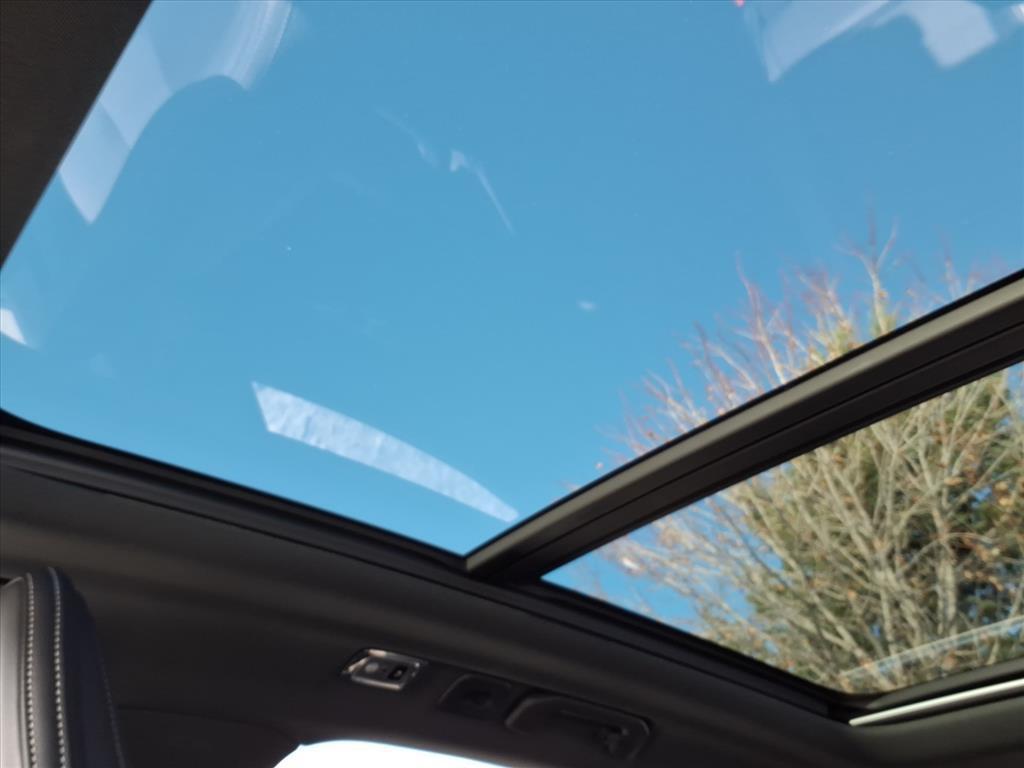 used 2020 Volvo XC60 car, priced at $25,999